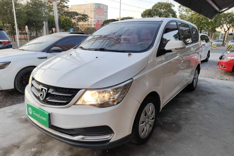 Used Baojun 730 2016 Revised 1.5L Manual Standard Version 7 Seats China V Emission Standard
