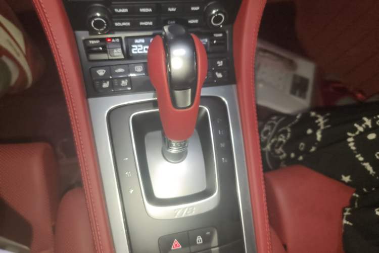 Used Porsche 718 2022 Boxster T 2.0T
