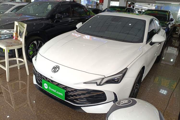 Used MG 7 2023 1.5T DCT Luxurious Supreme Edition