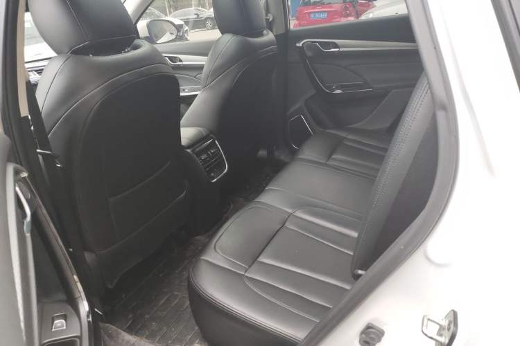 Used Dongfeng Aeolus AX7 2020 1.6T Automatic AI Pioneer Model China V Standard
