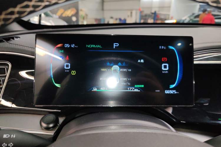 Used BYD Qin PLUS 2024 Honor Edition EV 420KM Leading Model