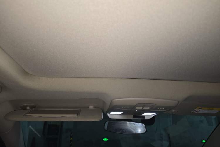 Used Buick Envision 2017 20T Two-Wheel Drive Leading Version
