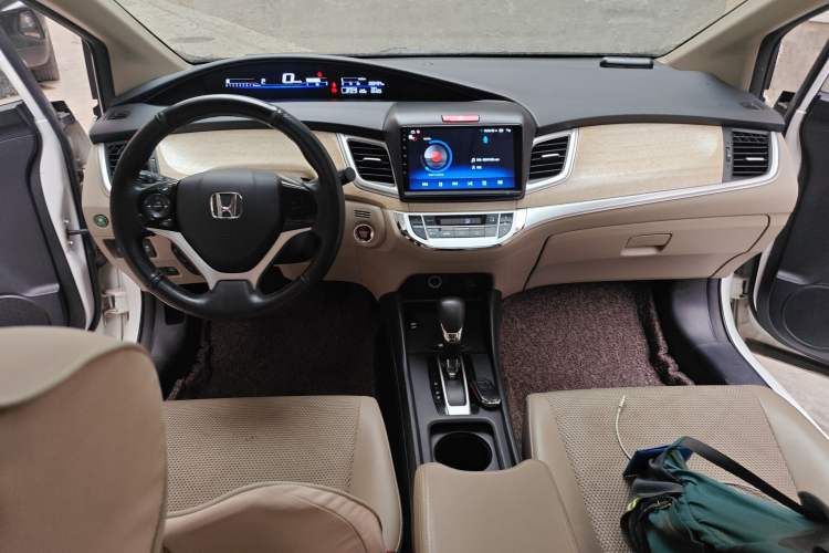 Used Honda Jade 2014 1.8L Automatic Comfort Elite Version 5 Seats