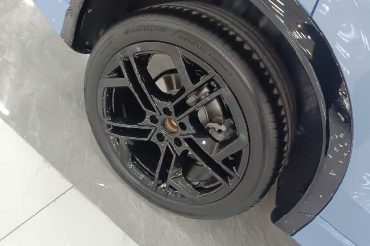 Used Volkswagen Tiguan L 2024 PRO 380TSI Four-Wheel Drive R-Line Prestige Edition
