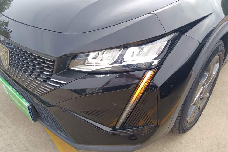 Used Peugeot 408X 2023 Active Version

