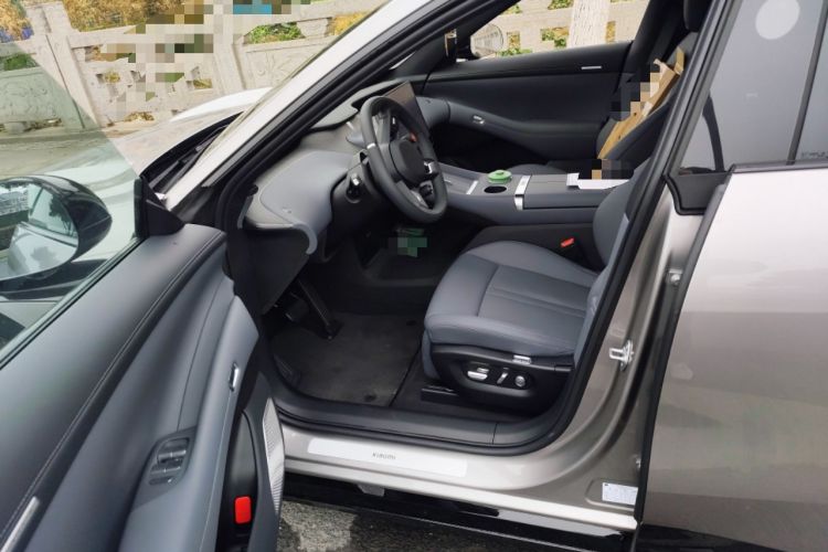 Used Xiaomi Auto YU7 2025 Ultra-Long Range All-Wheel Drive Pro Version
