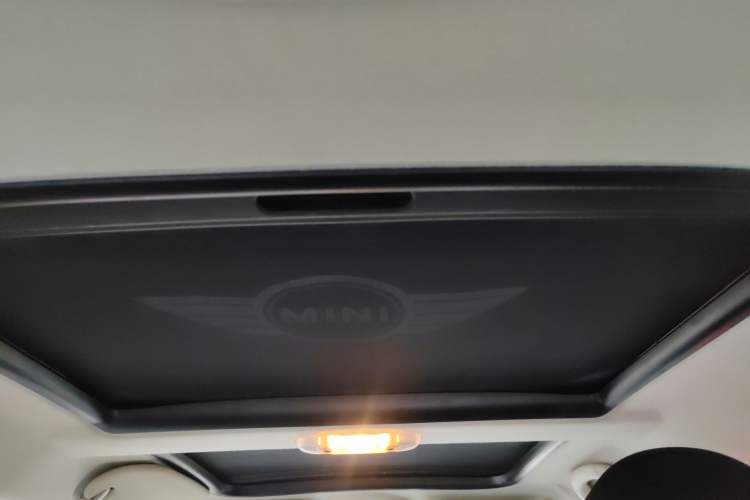 Used MINI MINI 2012 1.6L COOPER Baker Street