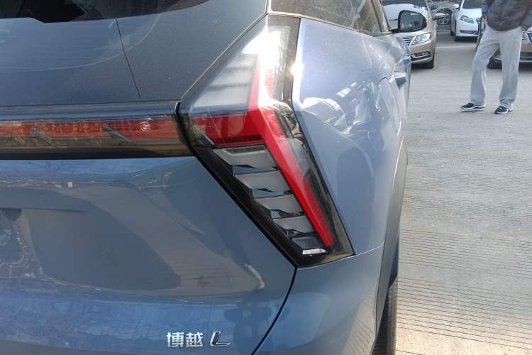 Used Geely Auto FX11 2023 1.5TD DCT Luxury Version Right Rear Taillight