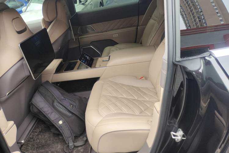 Used Nio ET9 2025 100 kWh
