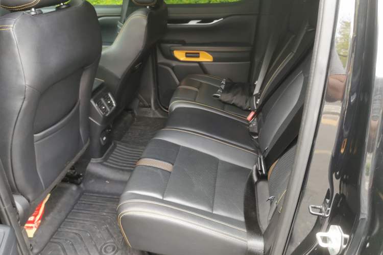 Used Ford Ranger 2023 Wild Terrain 4x4 Automatic Version Gasoline Left Rear Seat