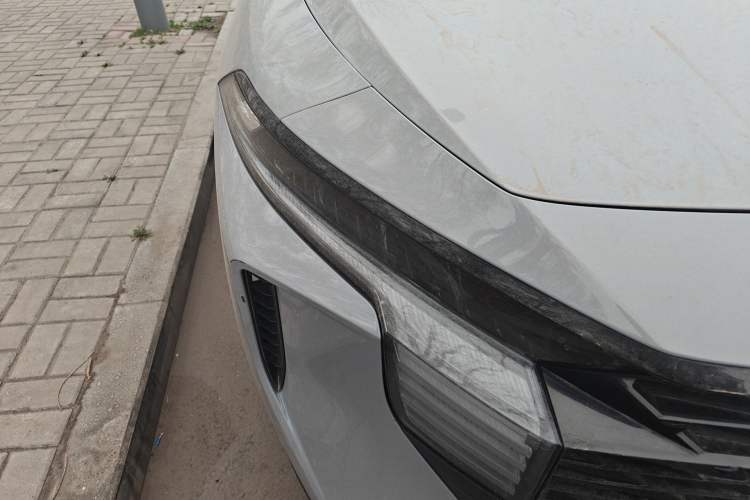 Used Venucia V 2021 260T Idol Edition
