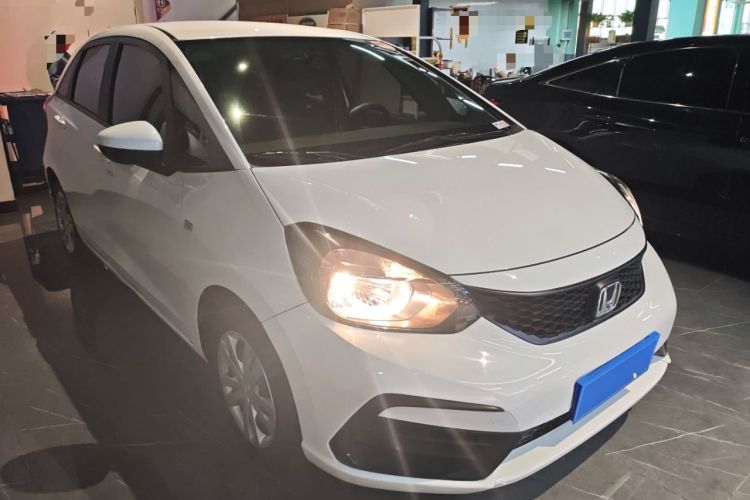 Used Honda Fit 2021 1.5L CVT Trendy Sports Edition Front Right 45 Deg