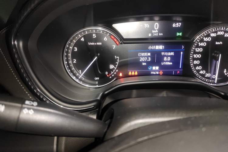 Used Cadillac CT5 2022 28T Luxury Edition Odometer Close Up