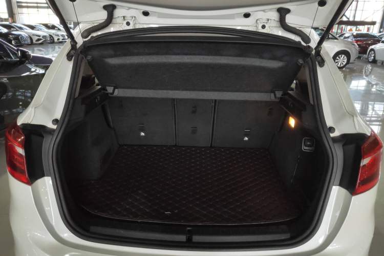 Used BMW 2 Series Active Tourer 2016 218i Fashion Model