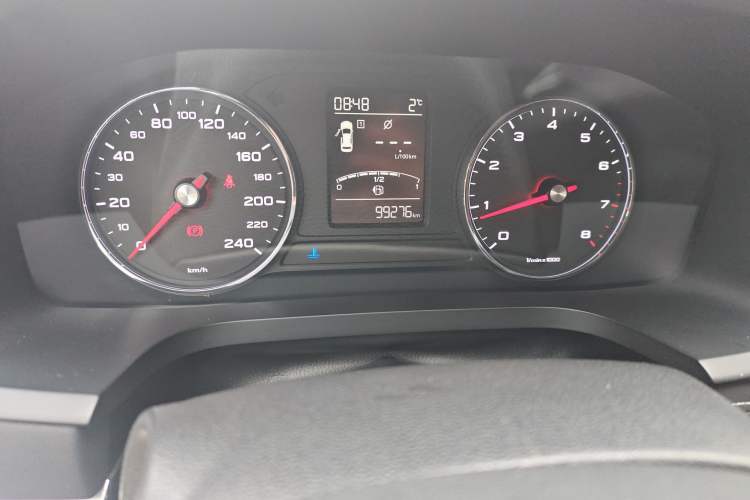 Used Roewe i6 2017 20T Manual Luxury Edition