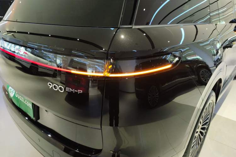 Used Lynk & Co 900 2025 2.0T Exploration Edition