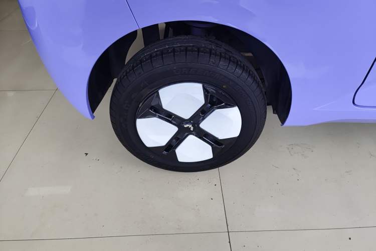 Used Wuling Hongguang MINIEV 2024 3rd Generation 215km Advanced Version
