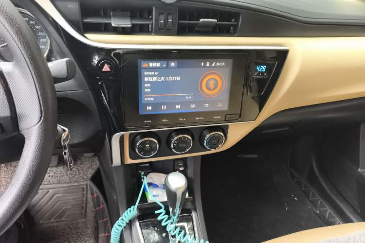 Used Toyota Corolla 2017 Revised Version 1.2T S-CVT GL-i