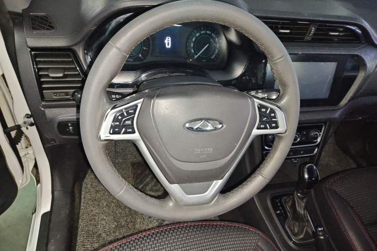 Used Chery Tiggo 3 2016 1.6L CVT ZhiShang Edition Steering Wheel
