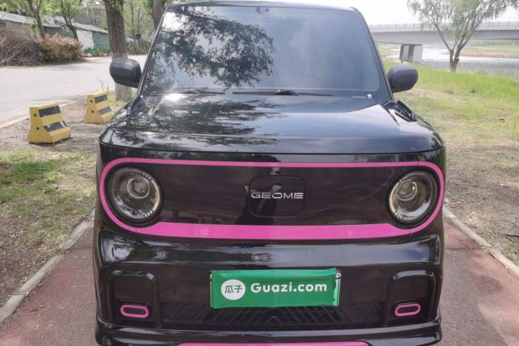 Used Geely Galaxy Panda 2025 210km Panda Kart Front