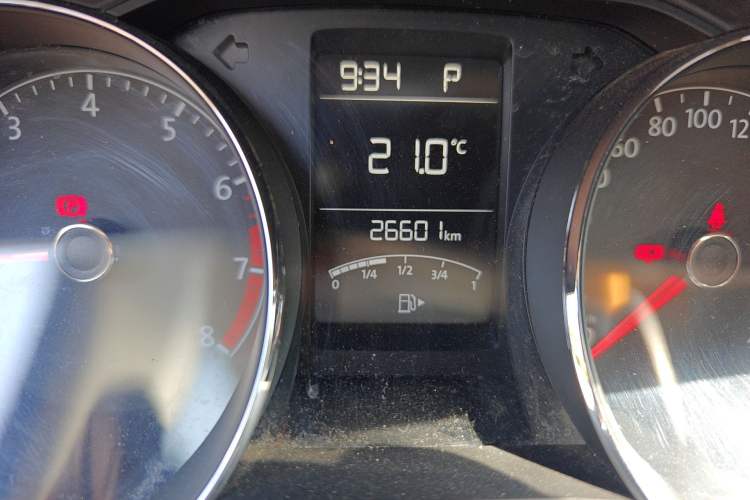 Used Volkswagen Lavida 2019 Lavida Start 1.5L Automatic Comfort Edition China VI Standard Odometer Close Up