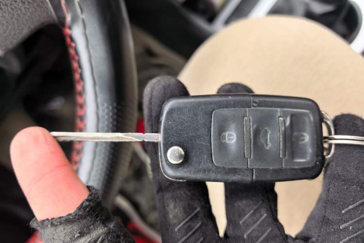 Used Volkswagen Lavida 2011 1.6L Manual - Premium Edition