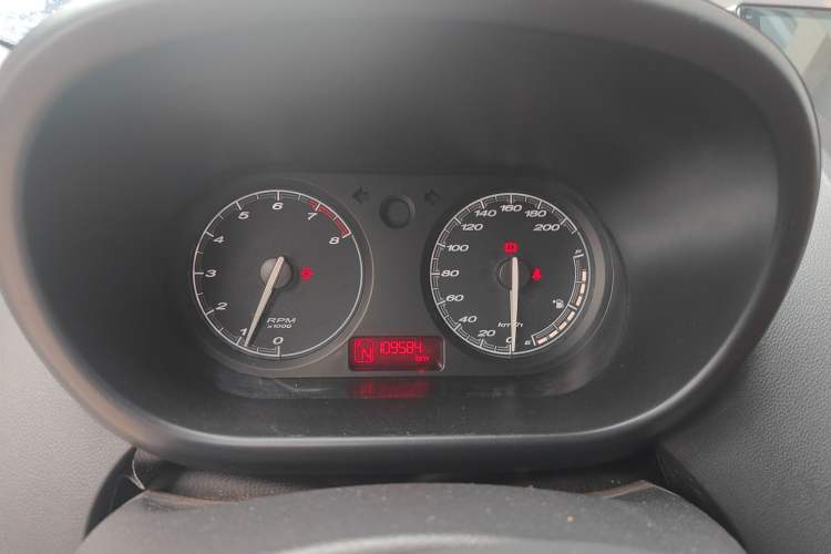 Used MG 3 2011 1.5L AMT Elite Edition Instrument Cluster