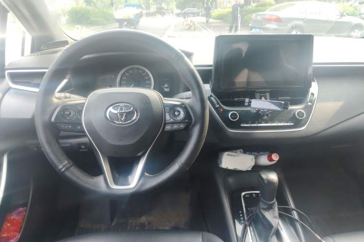 Used Toyota Levin 2021 Dual-Motor 1.8H E-CVT Leading Edition
