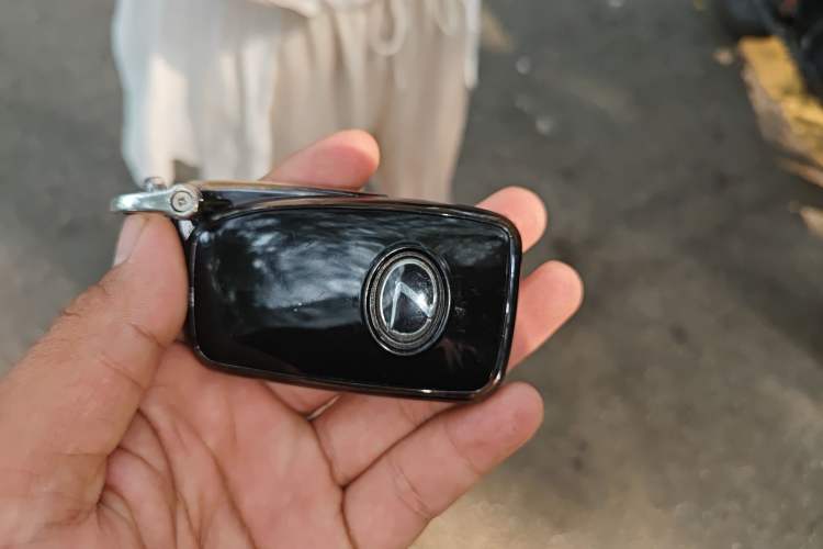 Used Lexus RX 2020 Revised Version 300 Two-Wheel Drive Comfort Edition Vehicle Key