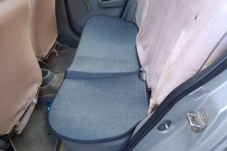 Used FAW Xiali N5 2011 1.0L Manual Standard Edition
