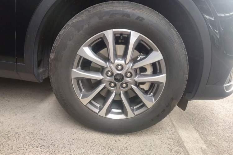 Used Ford Edge 2023 Ford Explorer L 2.0T EcoBoost Two-Wheel Drive 7-Seater Luxury Model Right Front Wheel Hub