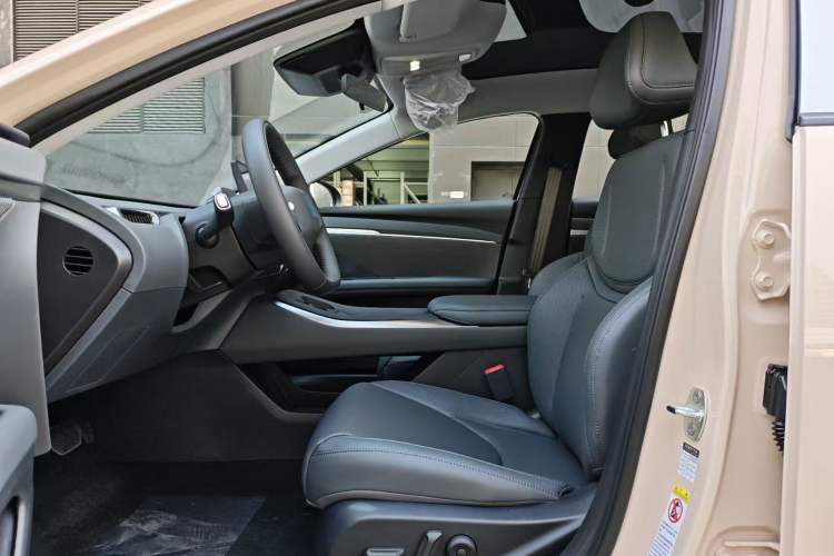 Used XPeng MONA M03 2025 620 Ultra-Long Range Plus
