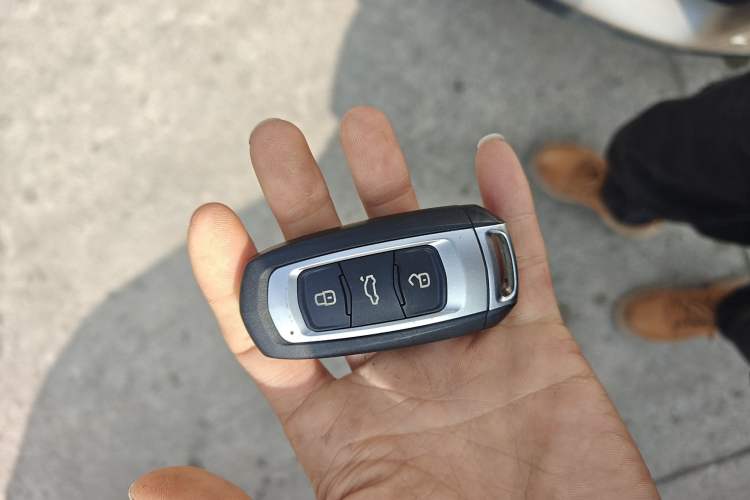 Used Geely Auto Emgrand GS 2016 Sport Edition 1.3T Automatic LingShang Model
