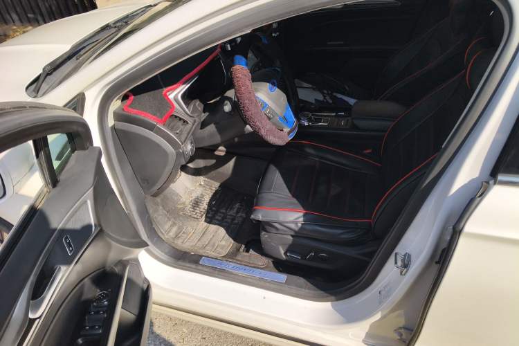 Used Ford Mondeo 2017 EcoBoost 200 Luxury Model
