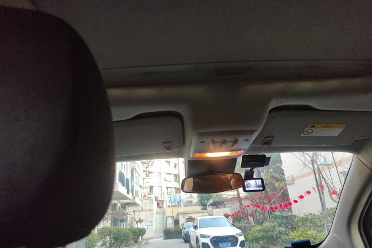 Used Buick Encore 2016 18T Manual Two-Wheel Drive Urban Advanced Model