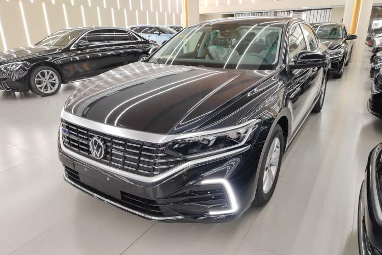 Used Volkswagen Passat New Energy 2025 430 PHEV Hybrid Business Edition