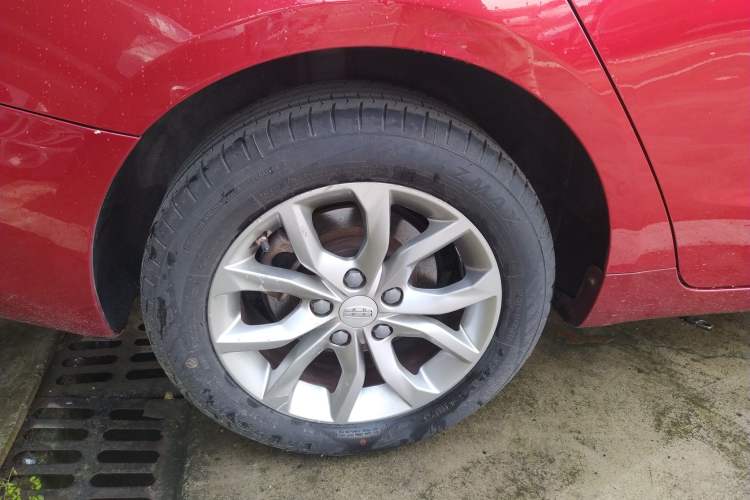 Used Geely Auto Emgrand GL 2017 1.8L Manual Elite Model