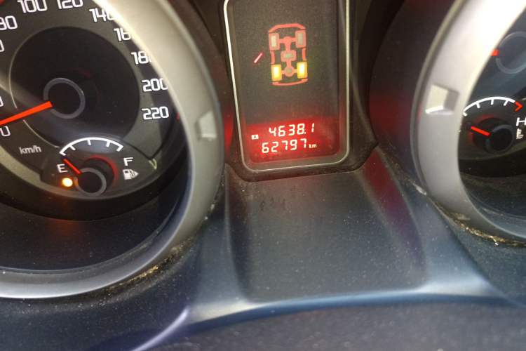 Used Mitsubishi Pajero 2016 3.0L Automatic Standard Version China V Standard Odometer Close Up