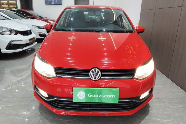 Used Volkswagen Polo 2016 1.6L Automatic Comfort Model