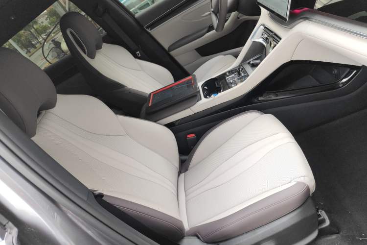 Used BYD Song PLUS New Energy 2025 DM-i Intelligent Driving 160KM Flagship Model Right Front Seat