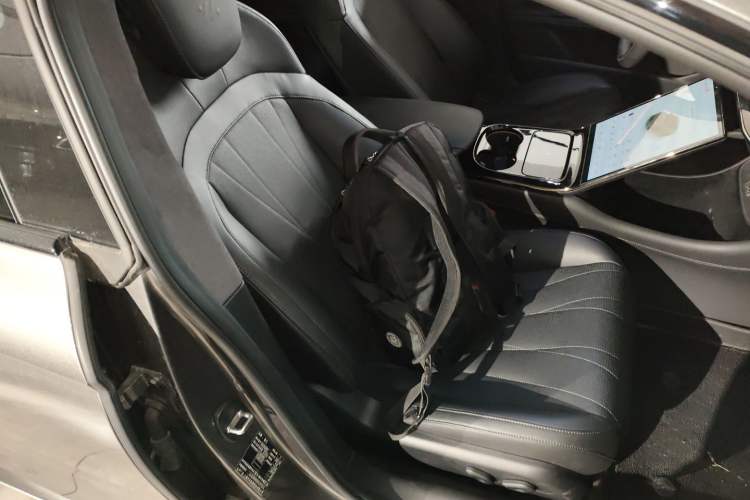 Used IM L7 2022 Dynamic Model
