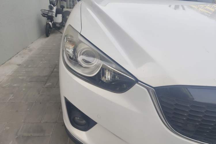 Used Mazda CX-5 2013 2.5L Automatic 4x4 Luxury Version
