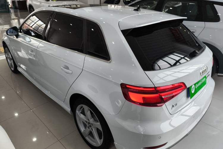 Used Audi A3 2020 Sportback 35 TFSI Fashion Edition China VI Emission Standard