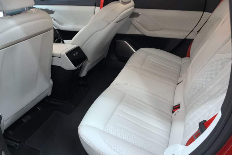 Used ONVO L60 2024 60 kWh Rear-Drive Version
