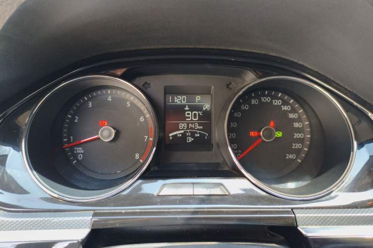 Used Volkswagen C-TREK 2017 230TSI DSG Comfort Version Instrument Cluster