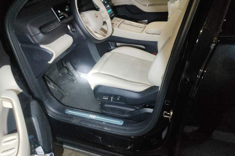 Used Nio ES6 2024 75 kWh
