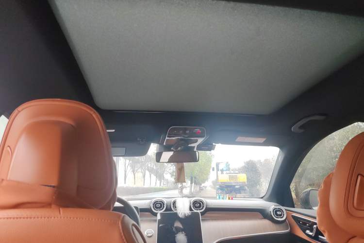 Used Mercedes-Benz GLC 2025 GLC 300 L 4MATIC Dynamic Model 5 Seats