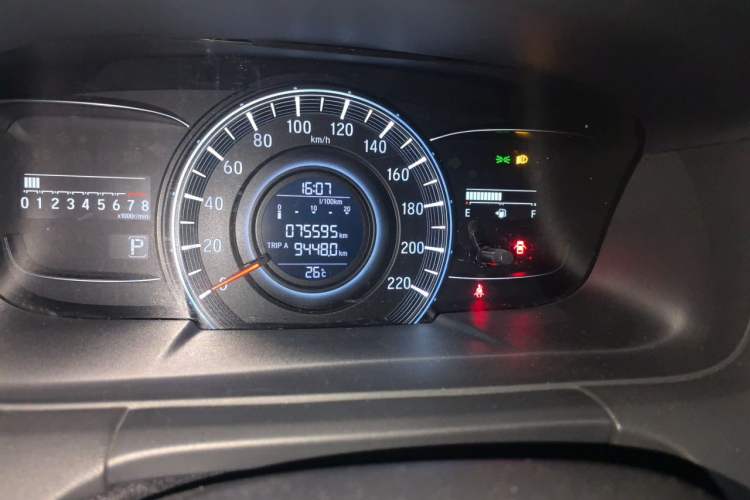 Used Honda Odyssey 2015 Updated Version 2.4L Smart Edition