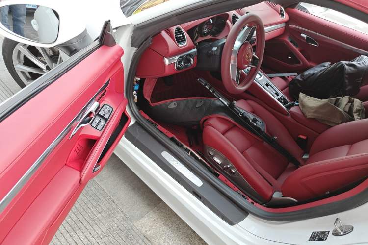 Used Porsche 718 2022 Boxster 2.0T