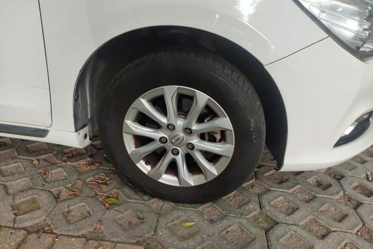 Used GAC Trumpchi GA3S Vision 2014 1.6L Manual Elite Edition
